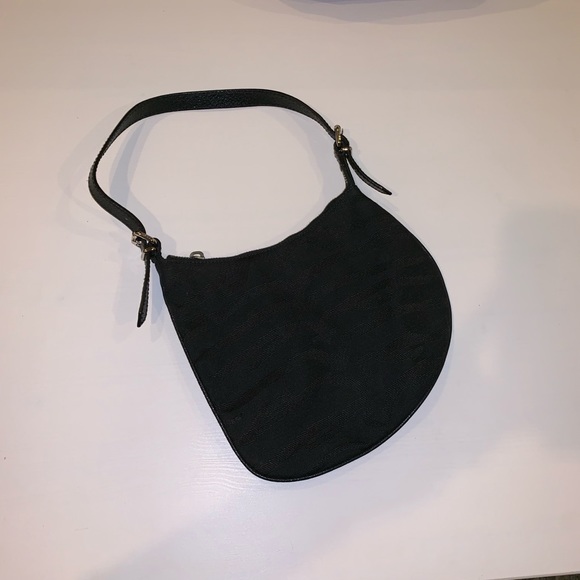 Fendi Handbags - REDUCED! Fendi Bag